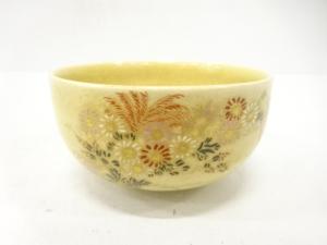 薩摩焼　金龍山造　金彩色絵　花　茶碗